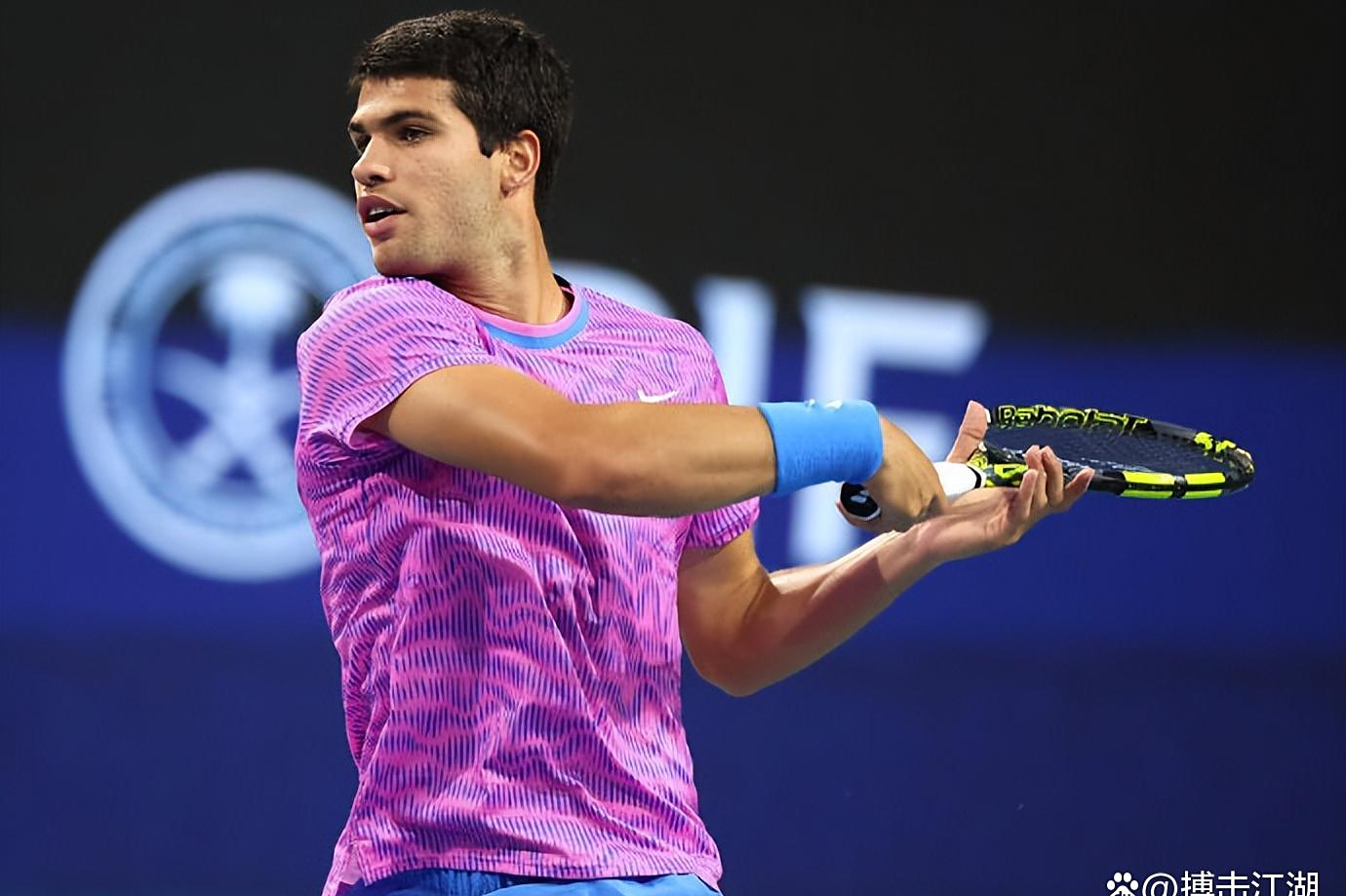 Ming巅峰对决，凯恩与60激战尤文图斯分钟，逆转胜负难料！(营盘镇警事28集全)